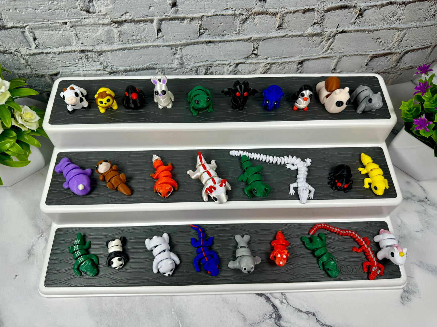 Mystery Animal Packs 3D Printed Articulating mini Animals Party Favors Mystery Egg Fun Stress Relief Fidget Party Packs Pocket Pets Wigglets