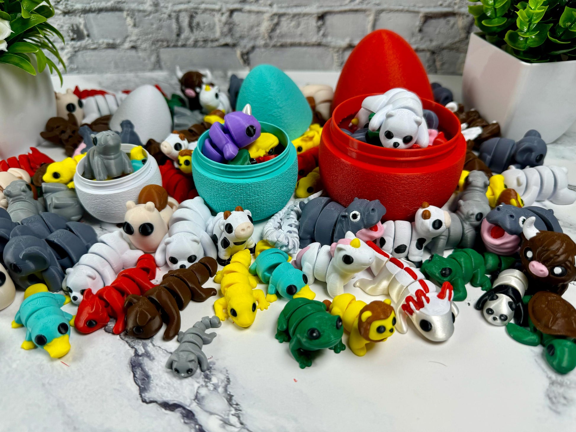 Mystery Animal Packs 3D Printed Articulating mini Animals Party Favors Mystery Egg Fun Stress Relief Fidget Party Packs Pocket Pets Wigglets