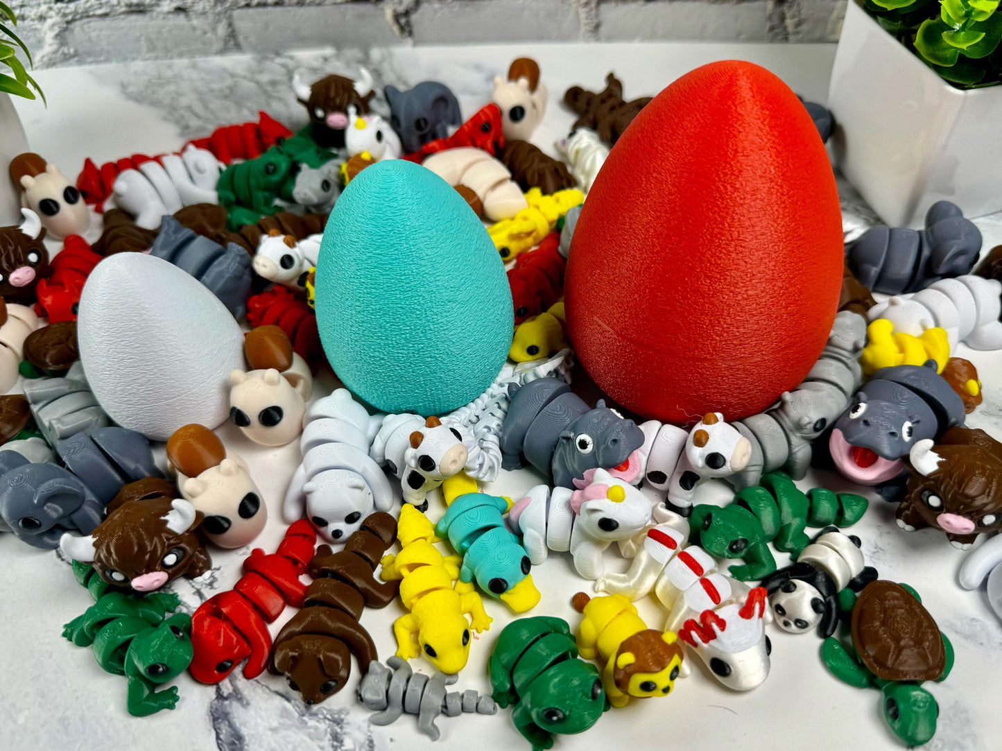 Mystery Animal Packs 3D Printed Articulating mini Animals Party Favors Mystery Egg Fun Stress Relief Fidget Party Packs Pocket Pets Wigglets