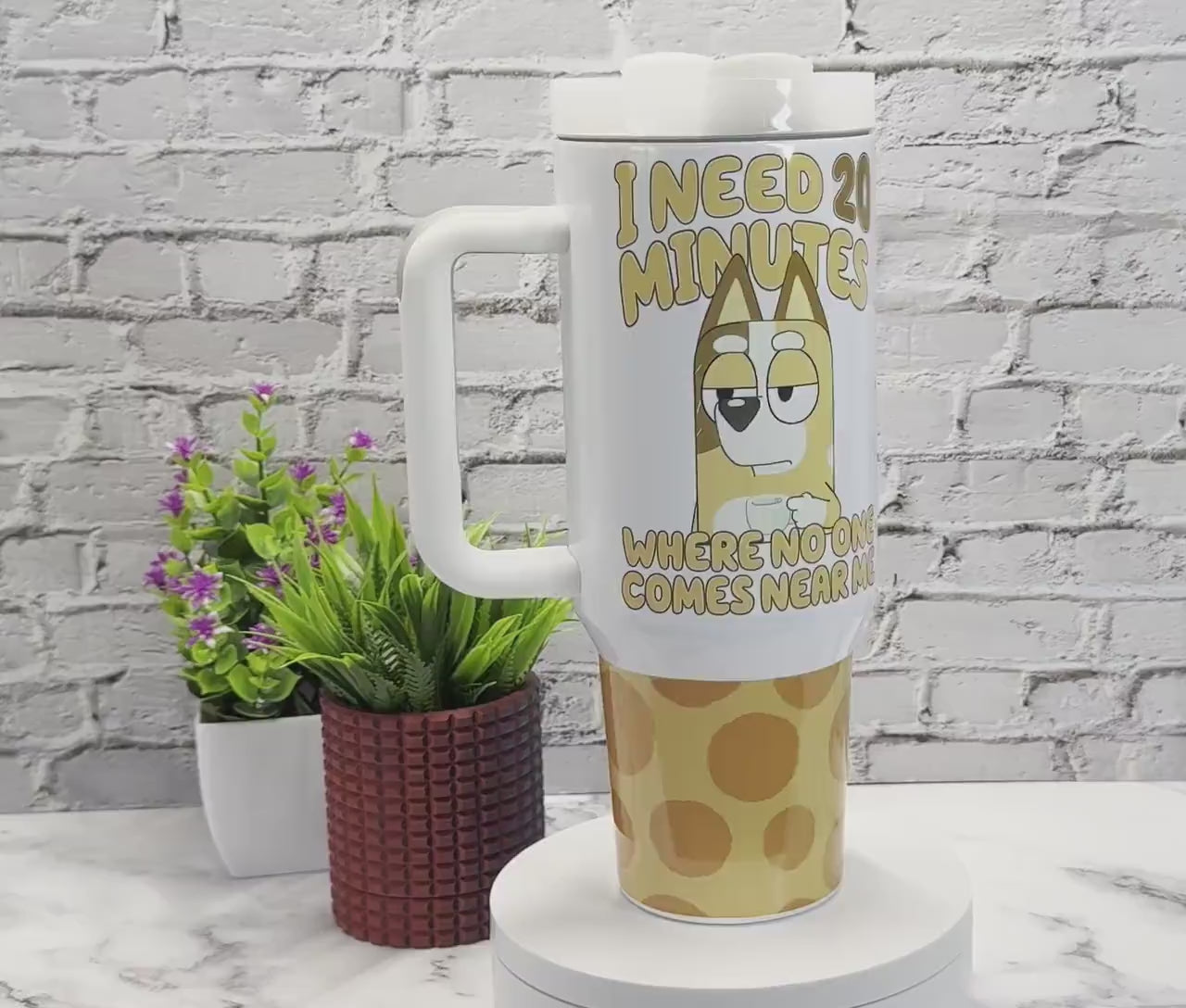 40oz Quencher Tumbler Dupe Blue Dog Mum Cartoon I Need 20 Min Tumbler Mum Tumbler Blue Heeler Stanley Dupe Mother's Day Gift Funny Mom Gift